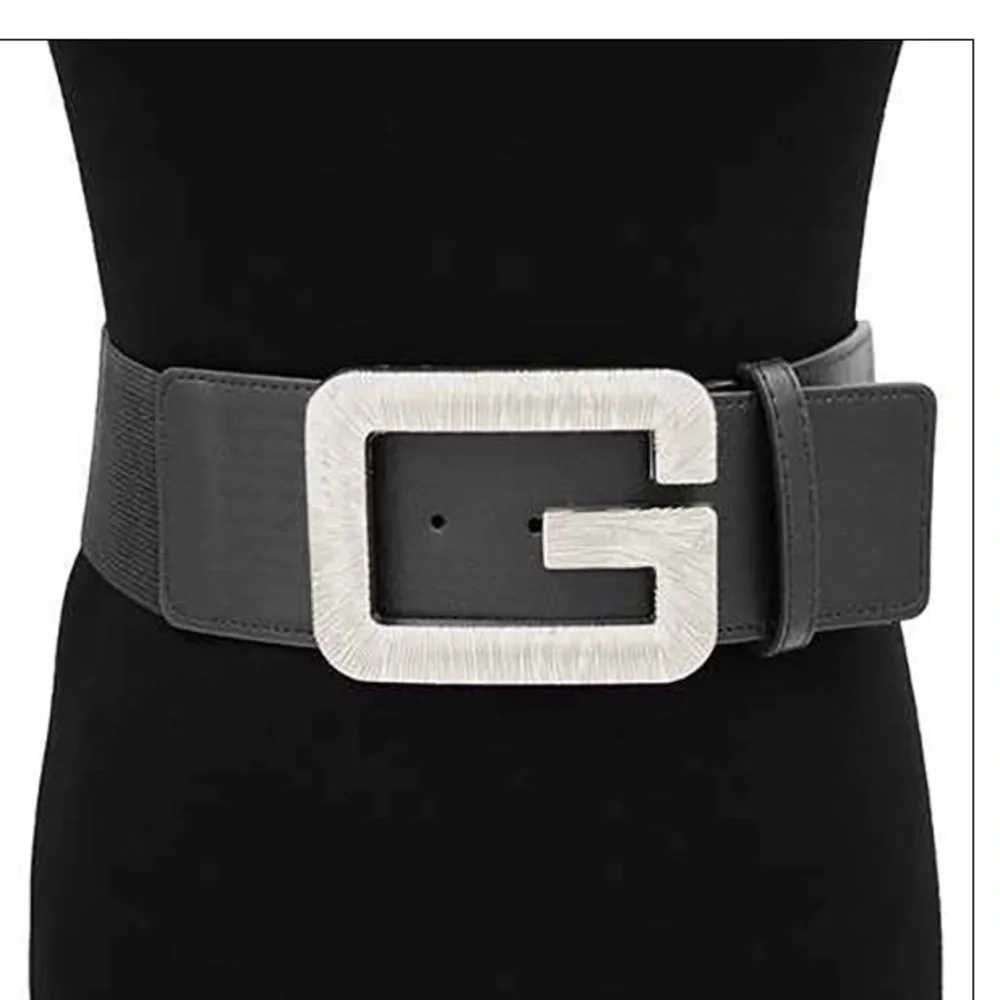 Oversized G Metal Buckle Accented Elastic Statement Belt